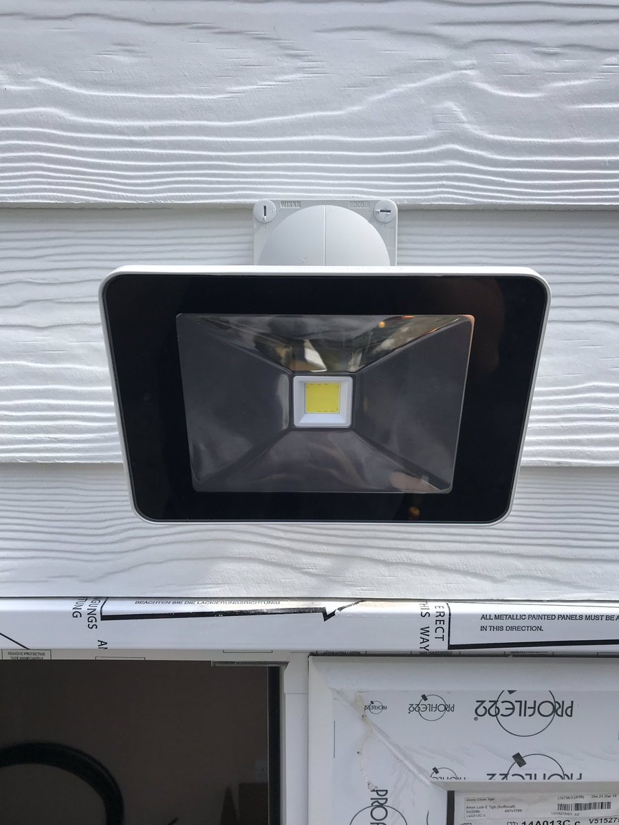 AllTruElec's tweet photo. How good is this @xciteLED and @WISKAUKLtd combo?😍 https://t.co/8y8x8V6tEH