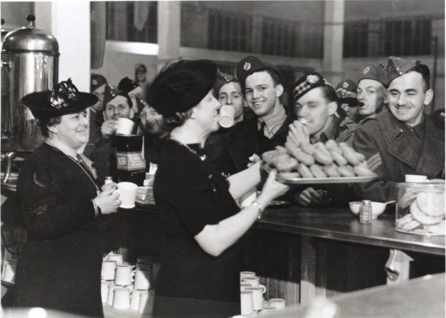 salvationarmy's tweet photo. Did you know: #NationalDonutDay was created by The Salvation Army in Chicago in 1938 to honour female Salvation Army volunteers who served during the First World War. https://t.co/zLDylL4vYo