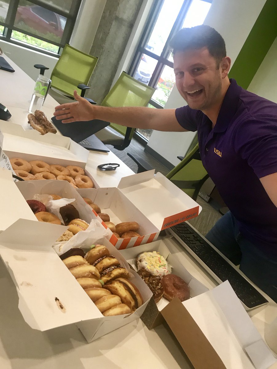 Netchex's tweet image. Donuts for days on #NationalDonutDay! Or is it #NationalDoughnutDay? Either way, #Netchex is on top of it. #friyay