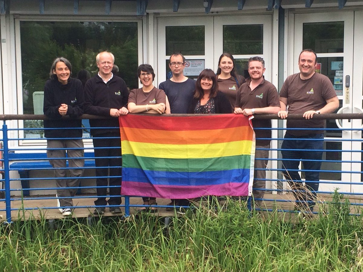 StNicksFields's tweet image. We're proud to be supporting @YorkPride and equal rights. Visit our Knavesmire stall tomorrow and keep a look out for our recycling team helping visitors to recycle at the event. 💚🌈 #YorkPride