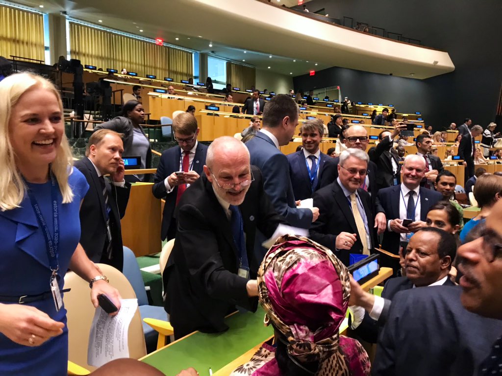 KvanOosterom's tweet photo. And last country to be elected to the UN Security Council 2020-2021 is Estonia.
Election stress made me think of our election in 2016 which led to succesful #SplitTerm with @ItalyUN_NY https://t.co/FNRKdAdItw