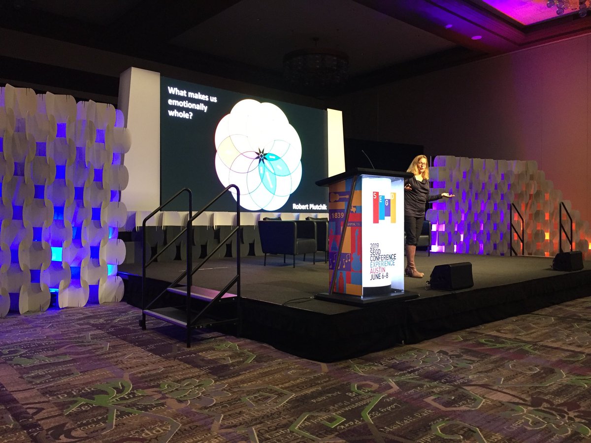 cliveroux's tweet photo. Jennifer Chenoweth talking about social visual design. Great talk connecting emotions, people and place. https://t.co/Q84nKOQuqS