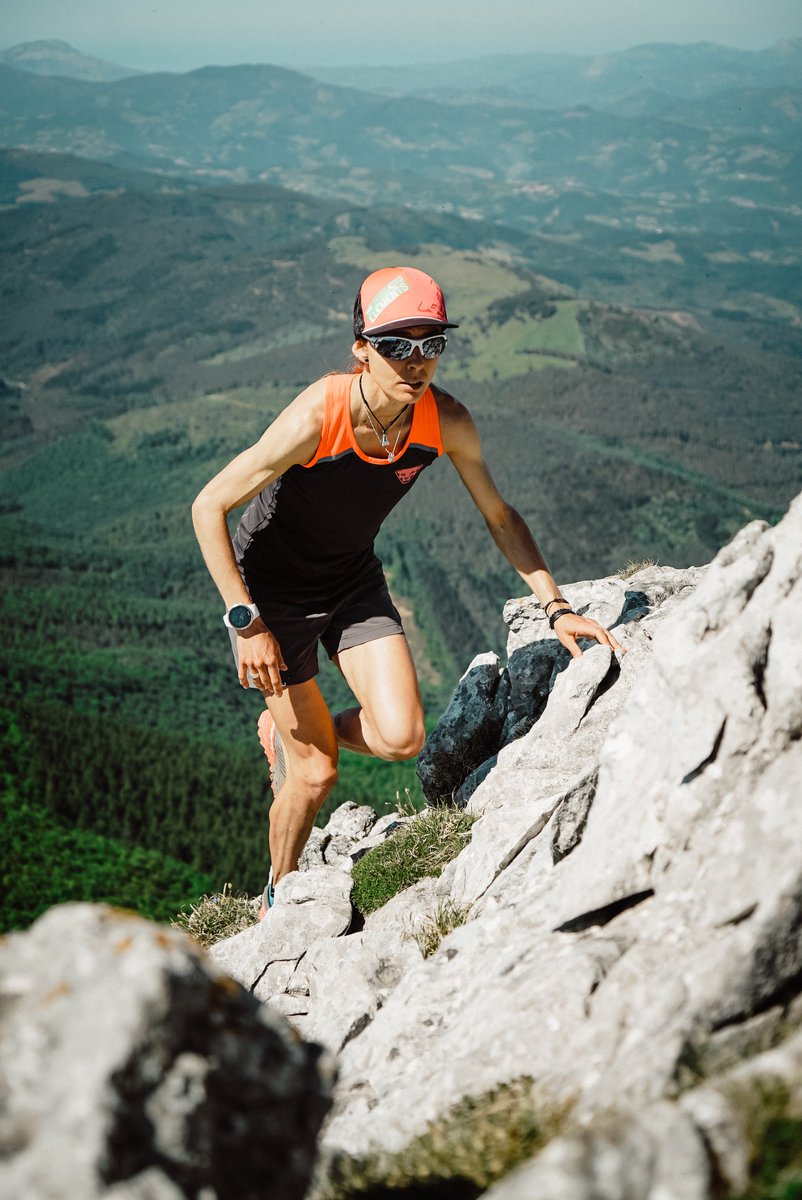 Aquest cap de estarem pendents de Portugal, on la nostra amiga i atleta @Cometi disputa el Campionat del Món de Trail Running. La cursa serà dissabte en un exigent recorregut de 42 kms. Molta sort Anna!!
📷 Ariño Visuals 
#TrailRunning #AbutresTWC19 #TWC19 #GoCometiGo