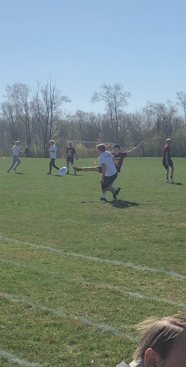 Hawktimate's tweet photo. Come support your Ankeny Ultimate Frisbee team on their state tournament run starting Saturday @ 9am @ Lied Recreation Athletic Center in Ames! Bring a lawn chair and some water! https://t.co/TS5cYjFPch