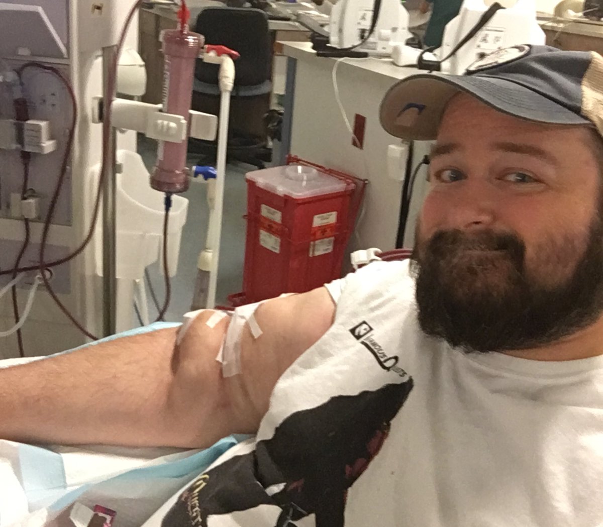 It’s Friday and I’m on dialysis, so it’s time to play “What famous person can we get to say Hi to Steve while he’s on dialysis!” Share and RT and let’s see who says Hi!