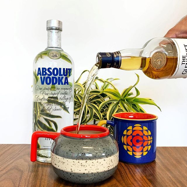 MainandLocal's tweet image. Drink up 20% off on all Main and Local items this Father’s Day! 🍺 Use code DAD20 at checkout. **Sale ends June 16th
•
•
•
•
#mainandlocal #fathersday #montreal #souvenirsthatdontsuck #souvenirs #montrealart #curling #cbc #poutine #merchdesign bit.ly/2EXfgJo