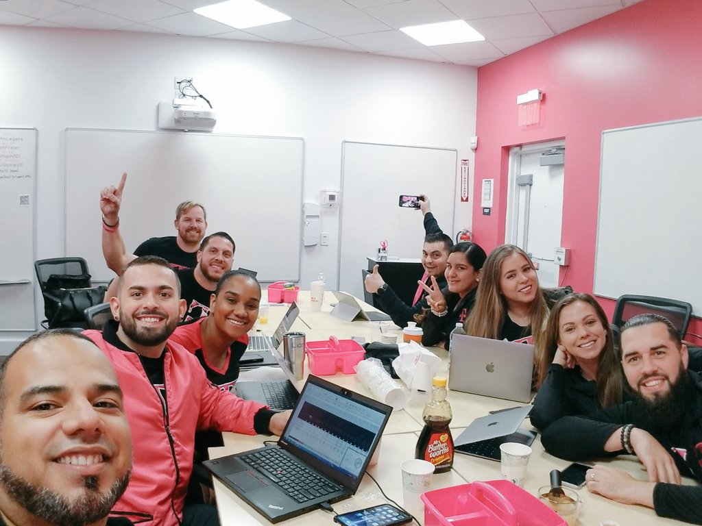 Our Miami South RSM team meeting #Speedtomarket #Howweplay #mia #miamisouth @Magentajosh1 @pattyc101 @bnash001