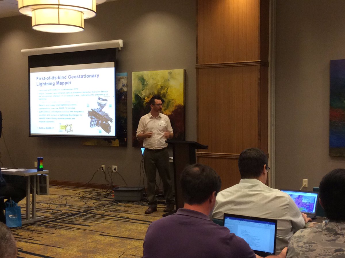 NWSPhoenix's tweet photo. Scott Minnick from the @NWSAWC talking about the Geostationary Lightning Mapper! #azwx #SAWS8 https://t.co/9bszZiIE3o