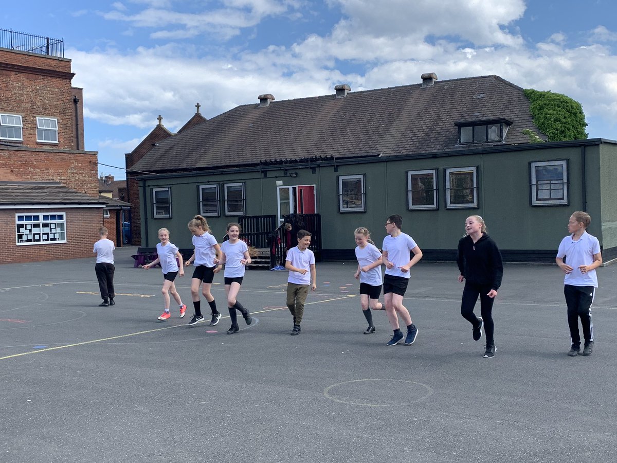 StCuthbertsPESS's tweet image. Year 6 creating their own high energy exercise routines! 🏃‍♂️ #fitnessterm