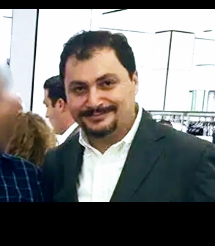 En pie de lucha tweet media