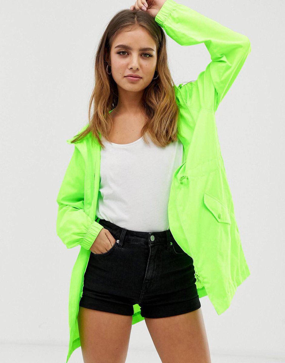 Tick this off your festival checklist ✔️
Shop the neon Mac @asos
🔎1439049
.
.
#wearebravesoul #bravesoul #bravesoulwoman #ootd #fashioninsta #styleinspo #fashioninspo #outfitinspo #springfashion #summerfashion #instastyle #stylish #highstreetfashion  #asos #manchester #london