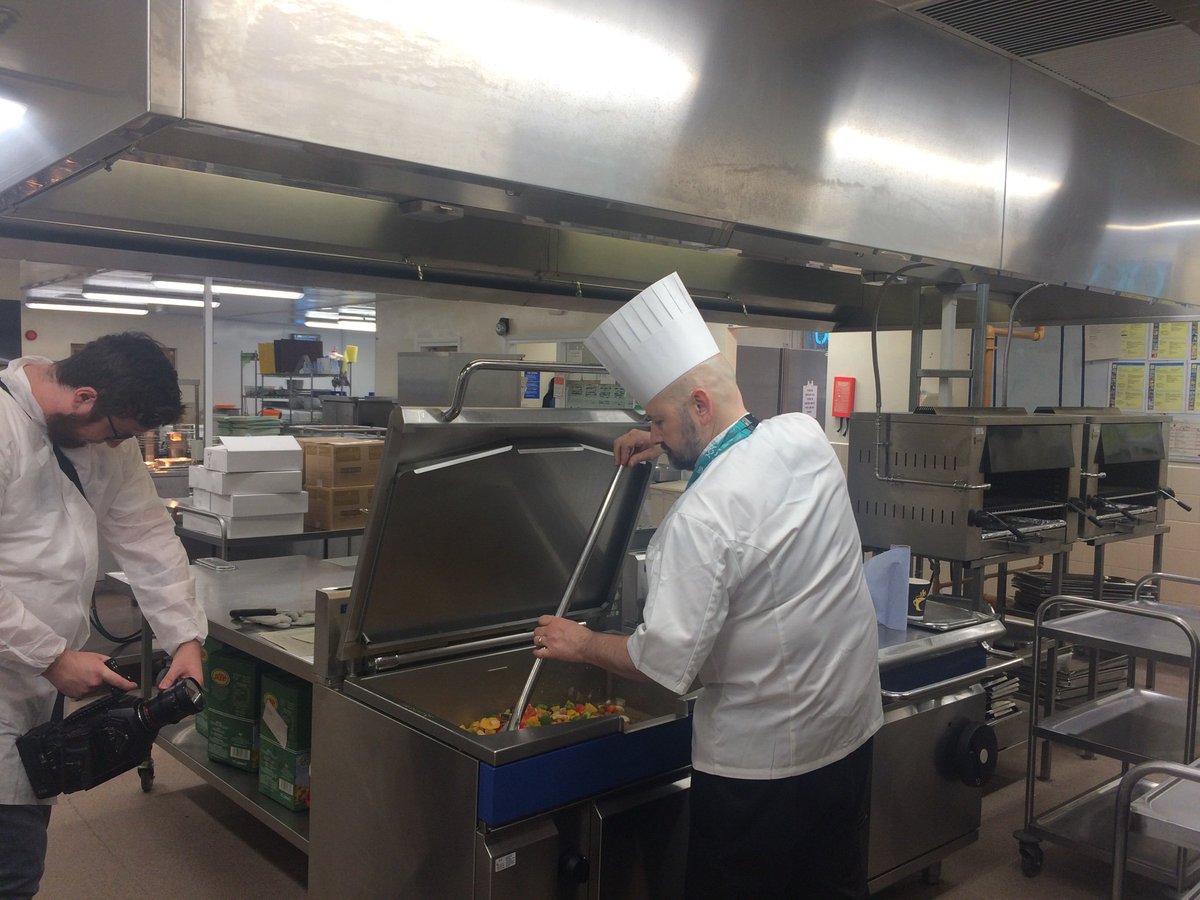 UHMBT's tweet photo. A big thank you to the stars of todayโs filming about our #eMeals app @NDLSoftwareLtd @I3_Info_UHMBT #patientchoice #patientexperience https://t.co/AaoaALtzTg