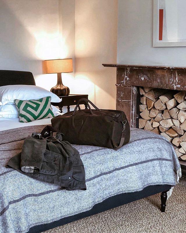 TheRectoryHotel's tweet photo. The night is young... 💫
.
.
.
📷 @mcclounieandarmstrong
#whatchildren #nightaway #checkin #cheekyescape #britishhotel #sawdaystravel #smithhotels #summer #instatravel #wanderlust #timeforadrink #therectoryhotel https://t.co/sY7y95MYsq https://t.co/oG00nTxbAA