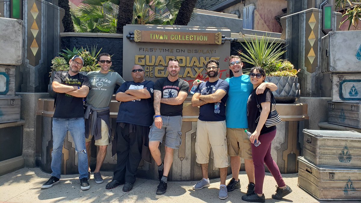 sith_panda's tweet photo. Ran into my fav youtubers Neebs Gaming. OMG!!! Not only did I get to meet and chat with them, but they let me hangout with them. Tysm to Neebs Gaming your awesome, and mean so much to us fans. Thank you for everything you do. #neebsgaming #neebs #simon #appsro #doraleous #DooM49 https://t.co/wj7fmDNfWx