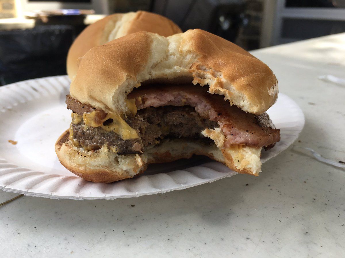 rikdugan's tweet photo. Cheeseburger in paradise...Working the grill on #PASHFieldDay2019 - this is how we do it @PrincetonAcadSH @HAWKS_Athletics #grilling #TrentonBurger #PASHProud #PASH20years https://t.co/lLmvQT7hQ9