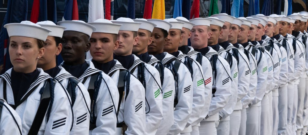 ExposedDC's tweet image. TGIFL! @ClickDCFest is in full swing: register for a street photography class with Mukul Ranjan through our partnership with @KnowledgeCommDC, catch one of several opening receptions tonight, and more! exposeddc.com/2019/06/07/fri… 📸: @vpickering