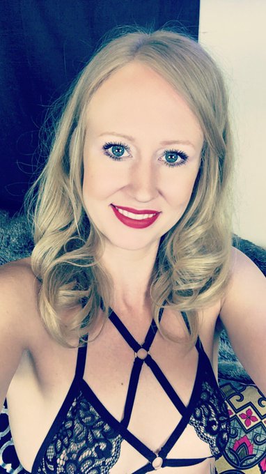 Sabrina Kranz’s pics and videos