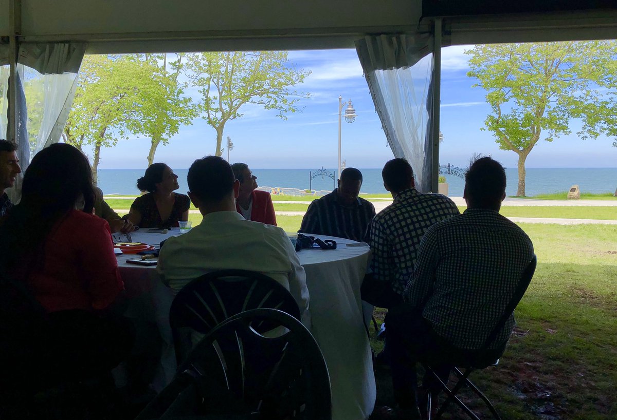 hetorok's tweet photo. What a day in Collinwood on the Lake to attend the CNP Vibrant City Awards Lunch. Congratulations all finalists! Mt. Pleasant and Buckeye representing!! #buckeye #mtpleasant #neighborhood #vibrantcle https://t.co/SCw9Vz0WaR