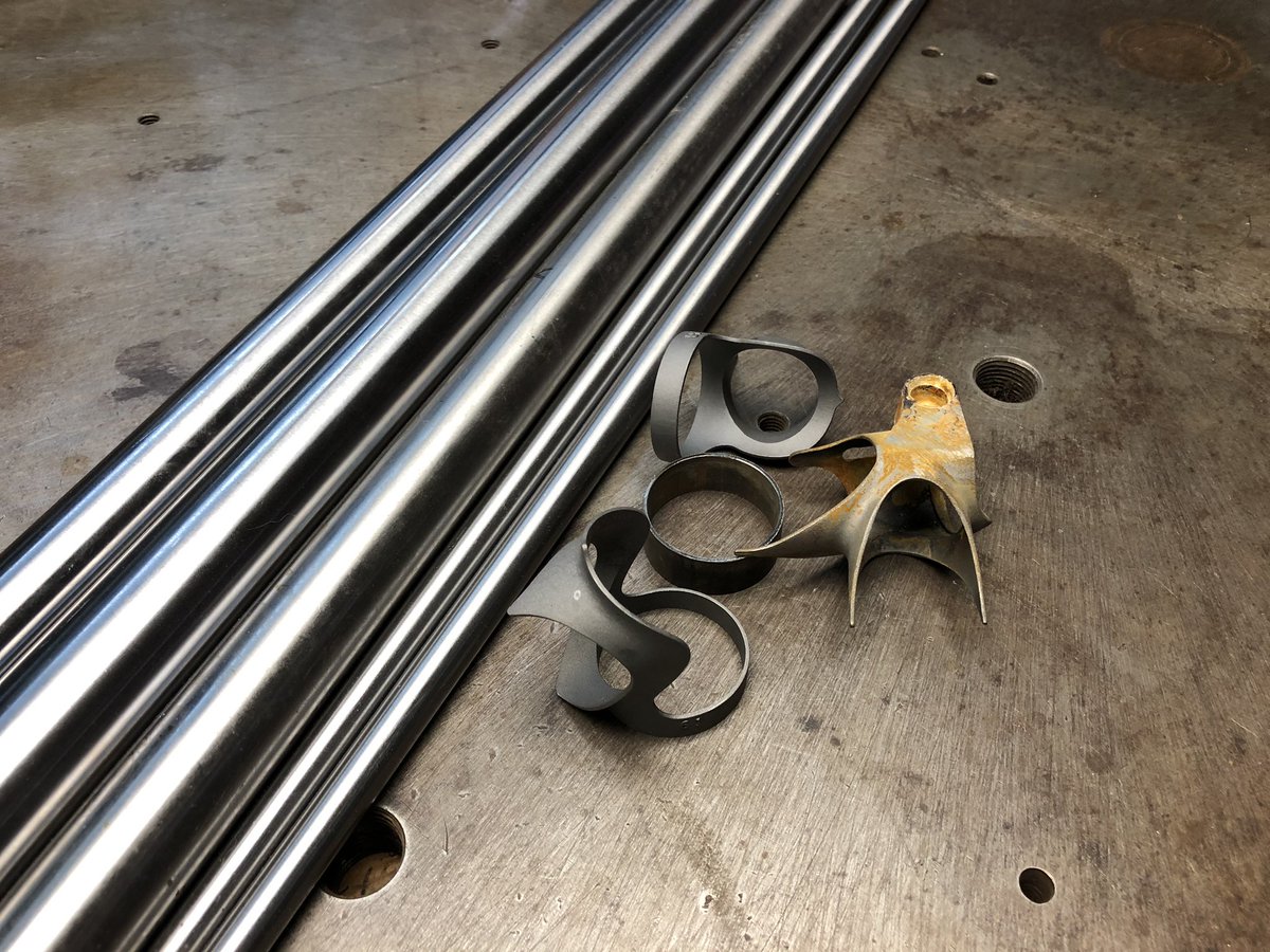 BaughbLabs's tweet image. Lucky enough to be asked by @soozedpics to accompany her up to @elliscycles (you gotta ask her) #manualmachinist #framebuilding #cycling #bikeporn