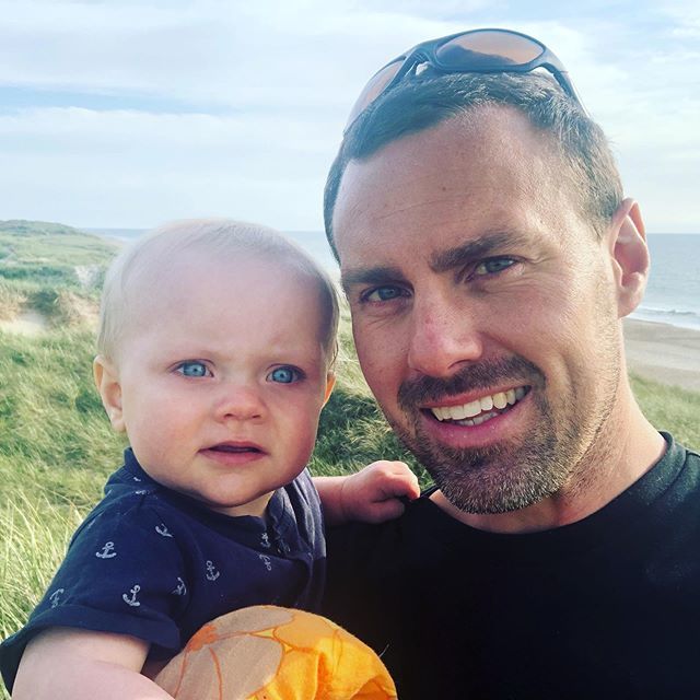 sinding82's tweet photo. På ferie i Oldemors sommerhus ved Vesterhavet. Vi har bare hygget os i det gode vejr 😜#sommerferie #barsel #vesterhavet https://t.co/q0K07gOVDG https://t.co/g38naIx1q2