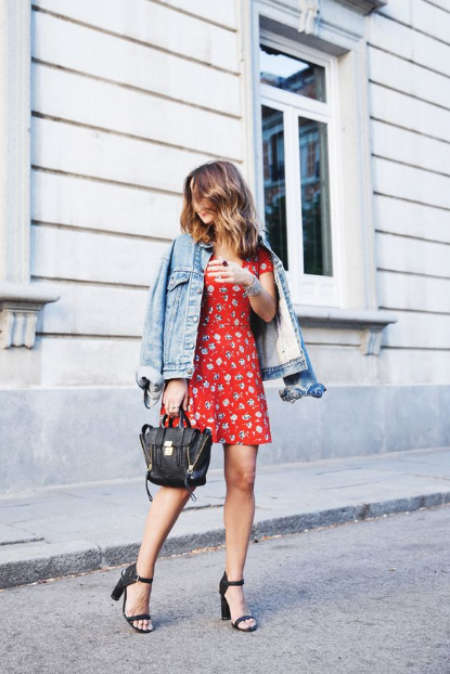 bossamx's tweet photo. #BossaLook desde el color de tus zapatos, una denim jacket, un cinturón, checa estas formas de llevar un vestido rojo ❤️ https://t.co/myCJ2xtCeA