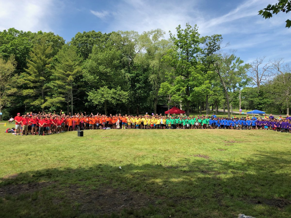 MrStringfellow1's tweet photo. More pictures from field day. https://t.co/8JZgntqzW9