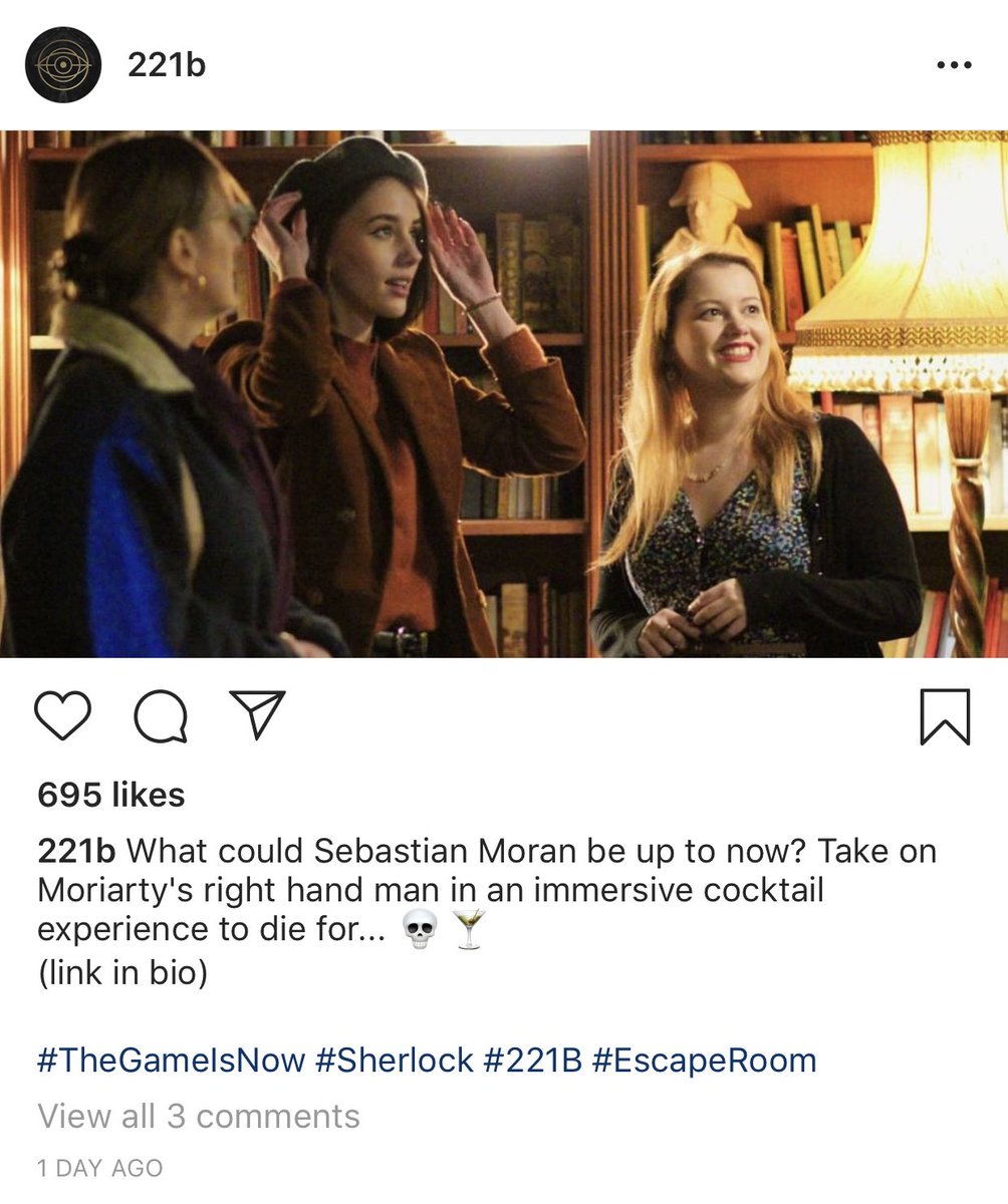 Coslocked's tweet image. Oh hi there 👋🏻 this was a nice surprise from when we did the @221B Sherlock Escape Room. If you haven’t done it already, you HAVE TO! It is a dream come true for any Sherlock fan! 🕵🏻‍♀️🕵🏼‍♀️