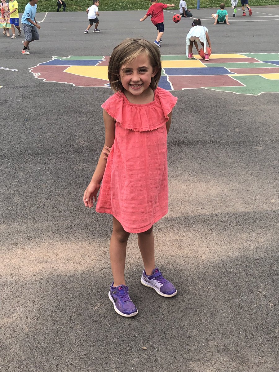 Kristen Barker tweet media