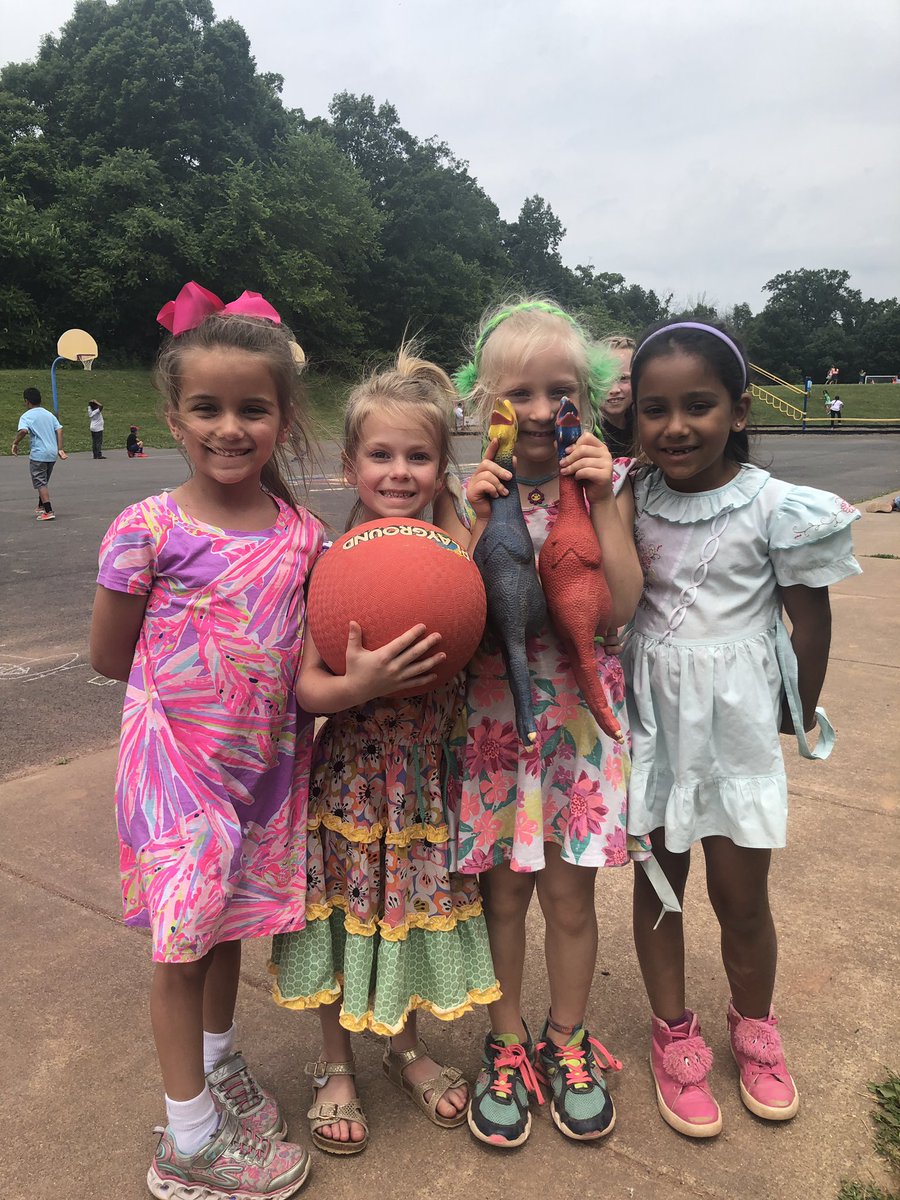 Kristen Barker tweet media