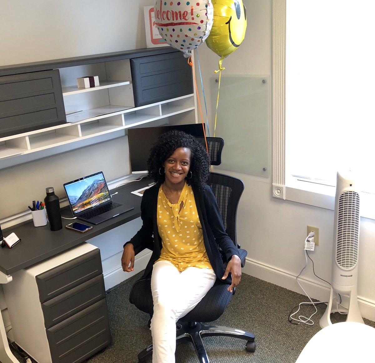 clicksuasion's tweet image. Let’s welcome Rebecca Mitchell to the lab. Rebecca is our summer intern from @ncwesleyan and a future researcher. Welcome to the lab, Rebecca.