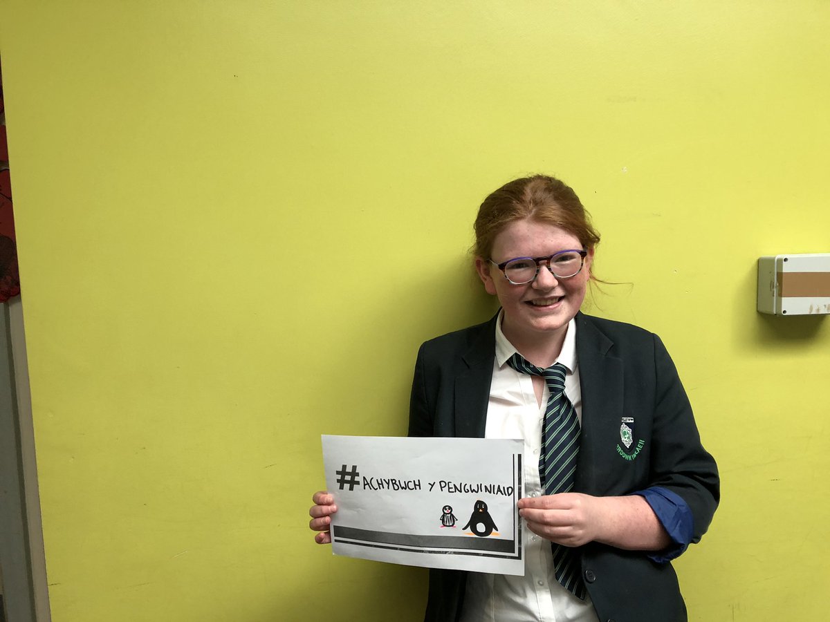 MissRhJamesYGG's tweet photo. Edrych ar ol yr amgylchfyd yn bwysig i ddisgyblion Blwyddyn 8 @YsgolGwynllyw @complantcymru #awrhawliau #erthygl13 https://t.co/tr7wcFRqGX