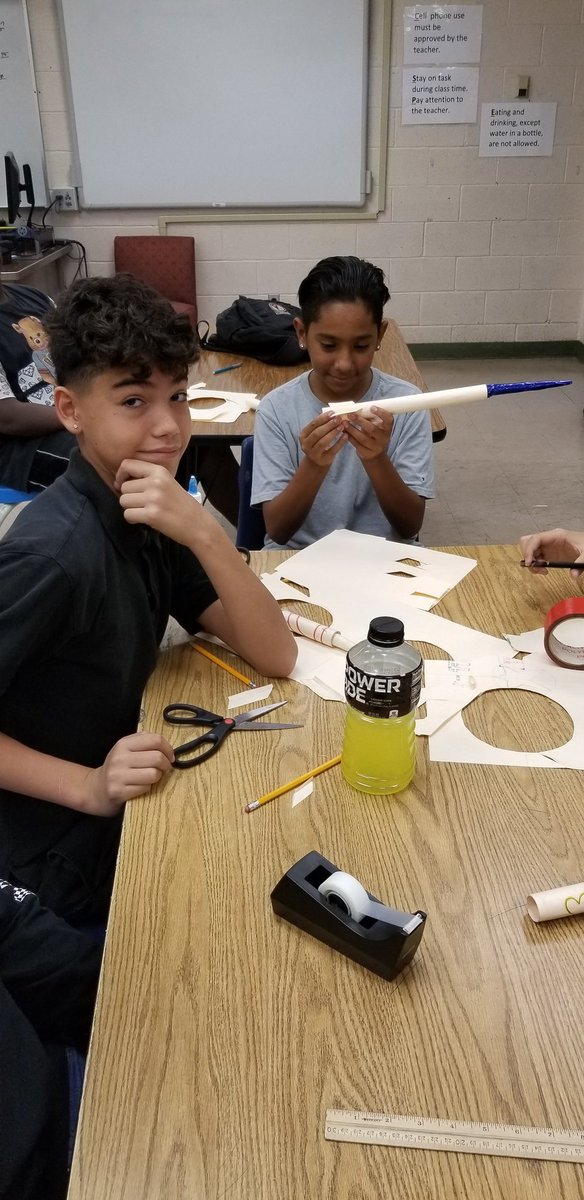 Rivera_Educates's tweet photo. Learning hasn't stopped this summer! Our students are actively attending summer program to get skills in Math, Literacy and STEM! #SummerLearning #RocketMaking https://t.co/iCyUTMgUdU