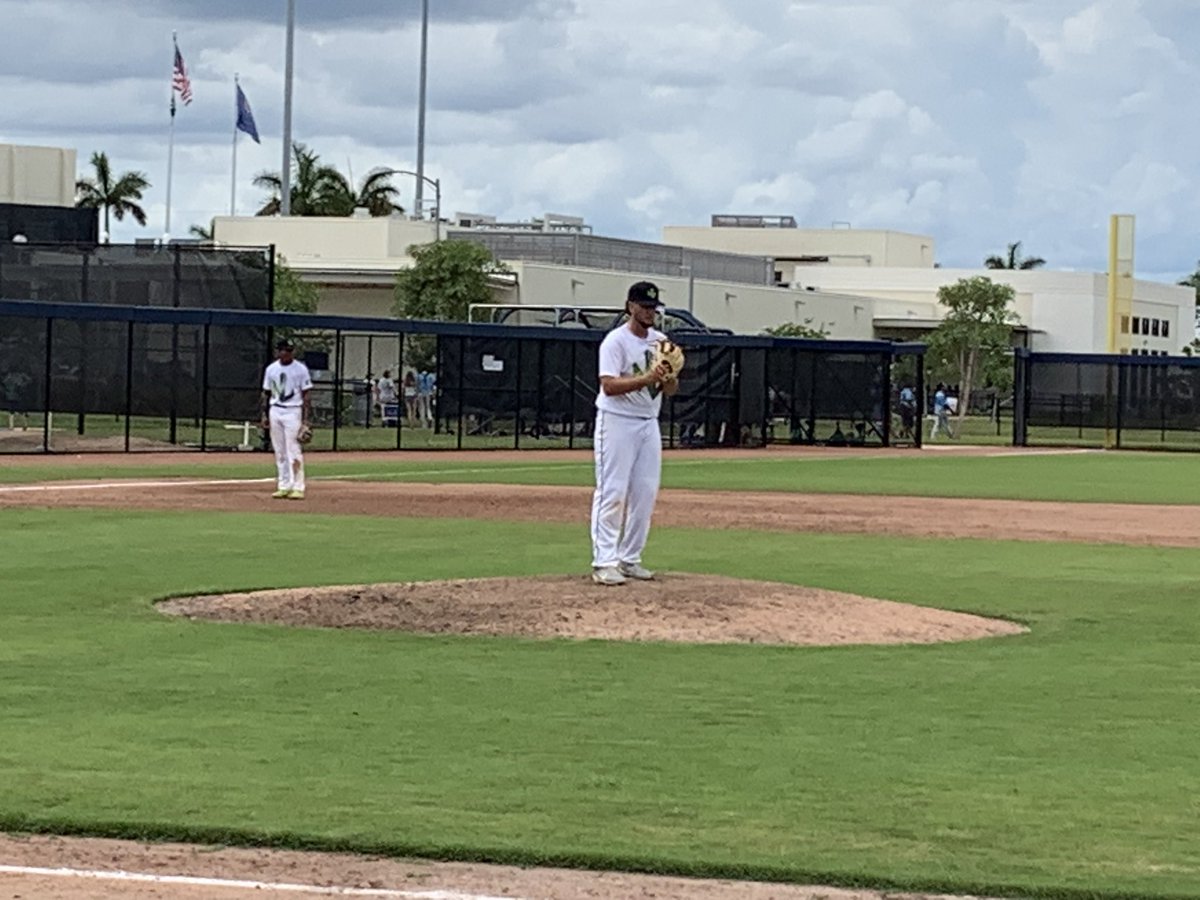 NL_Recruits's tweet image. #learnfrompros #playforaproprogram #wedevelope #getready #showtime #nextlevel #floridabaseball #collegeready #wtb #uncommitted #juco #naia #d1 #d2 #d3 #college #baseball #players #southflorida #exposure #teams #showcase #summer #training