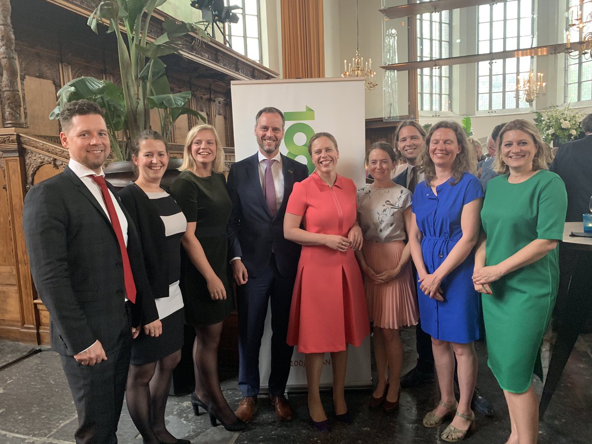 Celebrating the end of the return days of the Dutch Agricultural Counsellor Network with the group of starting colleagues and our Minister Schouten  #100jaarlan