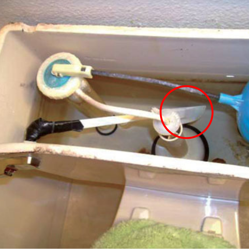 InspectorJoseph's tweet image. Yes, that is a spatula. No, you should not be using kitchen utensils as a part to your toilet. #HomeFail