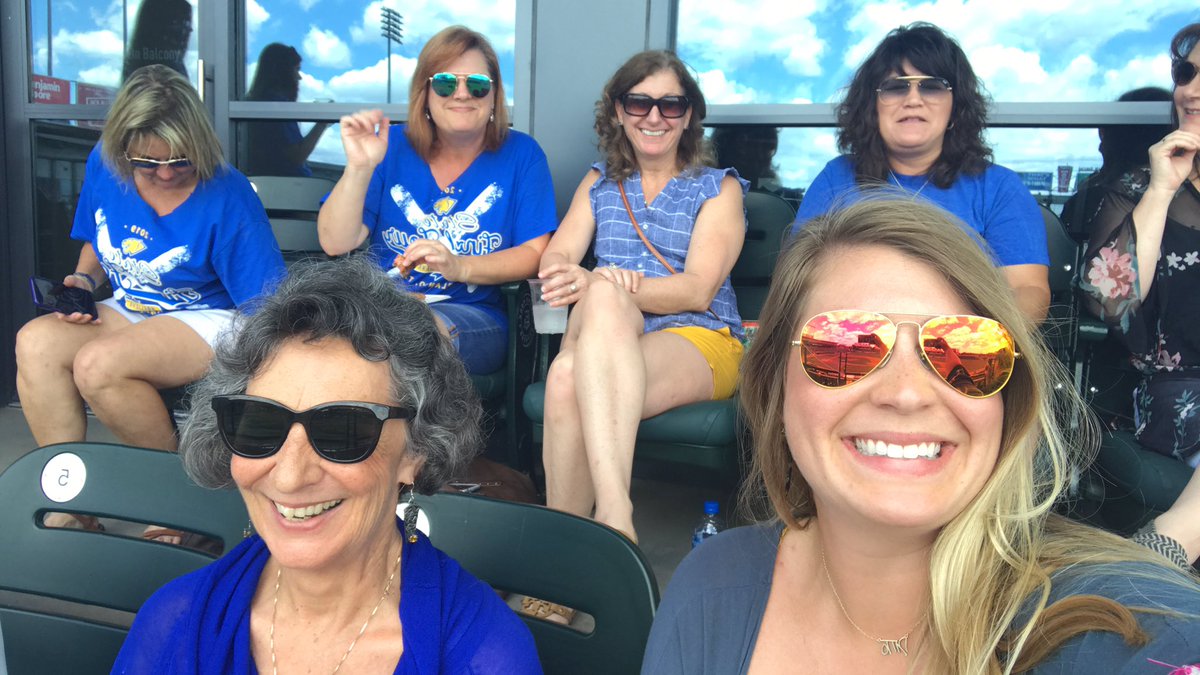DelaneyStraley's tweet photo. #UILState #DellDiamond https://t.co/O8u8OxfY8E