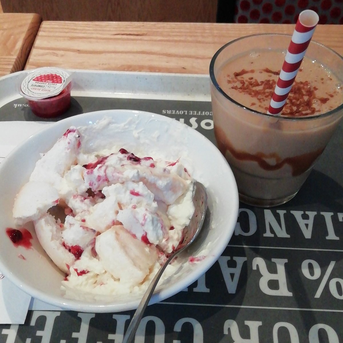 WeebleMy's tweet photo. Sneaky Costa! Not gonna help the Crohn's but I've had a crappy day! Stinking cold on top of my other health issues and depression jumped in unexpectedly ☹️ will pay for this later! 
#crohns#depression#personalitydisorder https://t.co/ZKCzmSYgJr