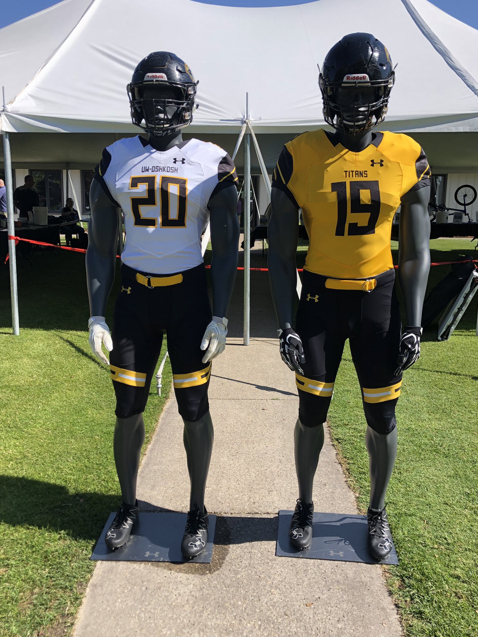Uw Oshkosh Football Schedule 2022 Uwo Football On Twitter: "👀 Rt If You're Excited To See Us Rock These This  Year! 💛🖤 #Newera #Hailtitans Https://T.co/Bnsfut2Stk" / Twitter