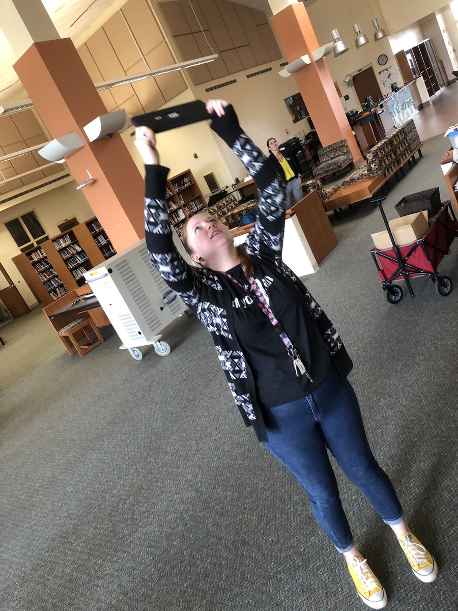 Stephanie tweet media