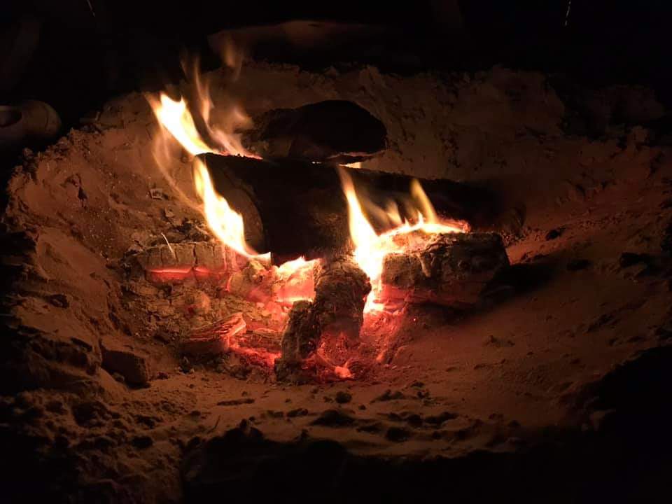 Maryselfdriven's tweet image. The word impossible is not in the vocabulary of heaven - don't let it be in yours.
Keep the fire burning.

#fridaymotivation.