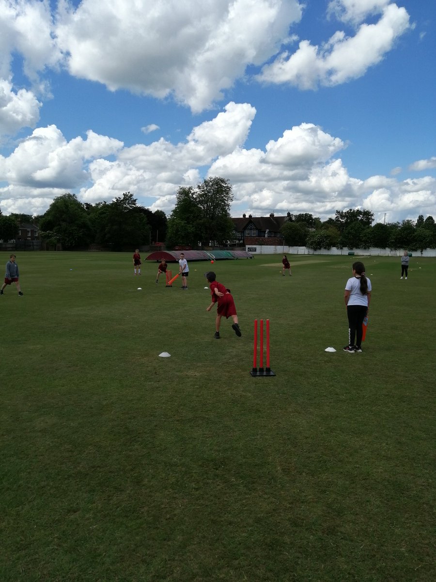 CoventryCS's tweet photo. 2⃣nd day of great 🏏 at our east festival! Thank you to @CNWCricket for hosting &amp; @warks_wcb. Well done @StGregsPrimary @StMaryStBen @StGregsPrimary @StPatricksCov for taking part! Congratulations:
🥇-@SJFCoventry 🏆
🥈-@SSPP_Coventry 
🥉-@SaintAnnesCPS https://t.co/HaAIuOa9XU