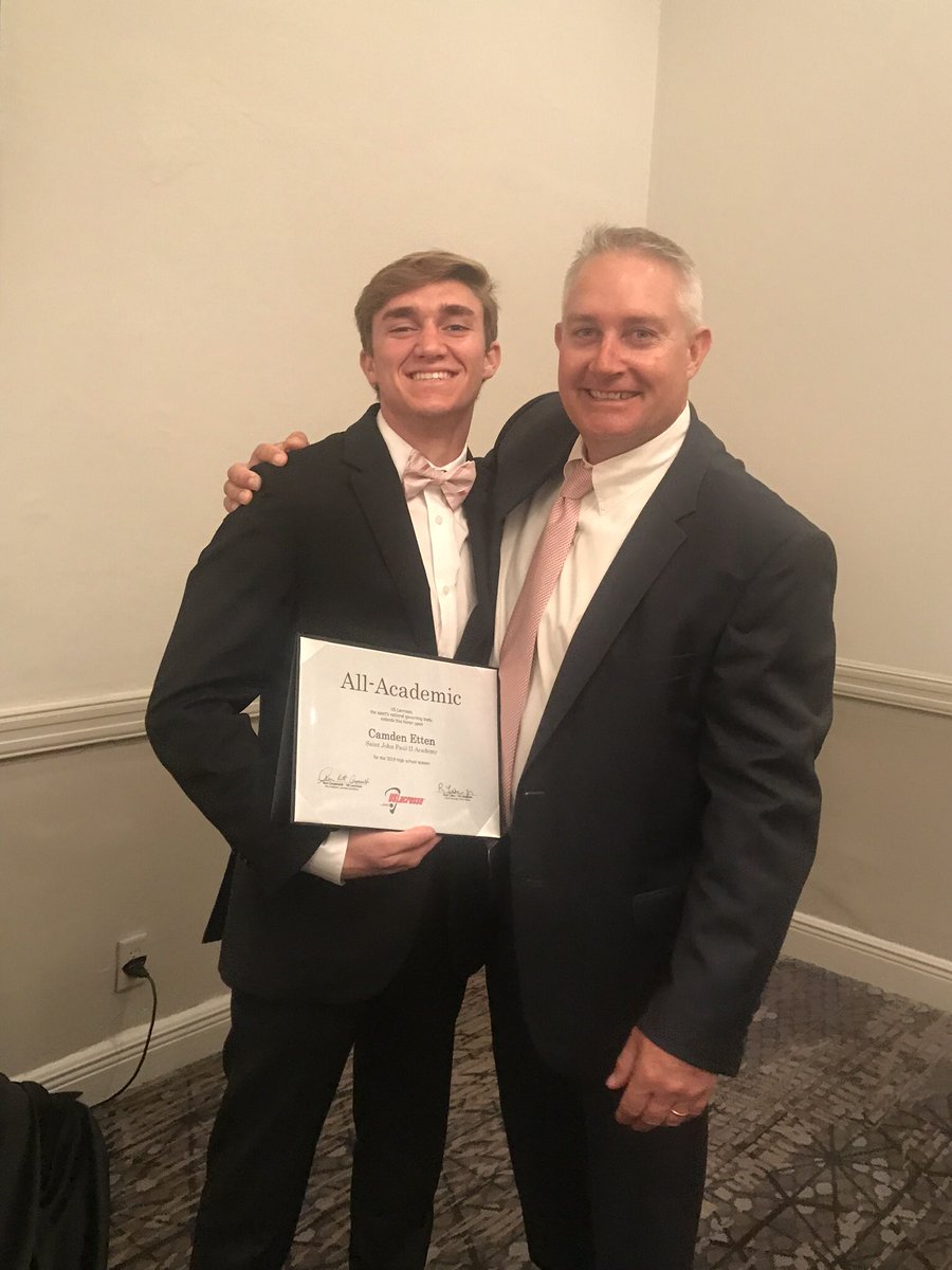 Cetten11's tweet photo. 2019 US Lacrosse High School Awards and Hall of Fame Dinner SJPII https://t.co/J07GIm2nRL