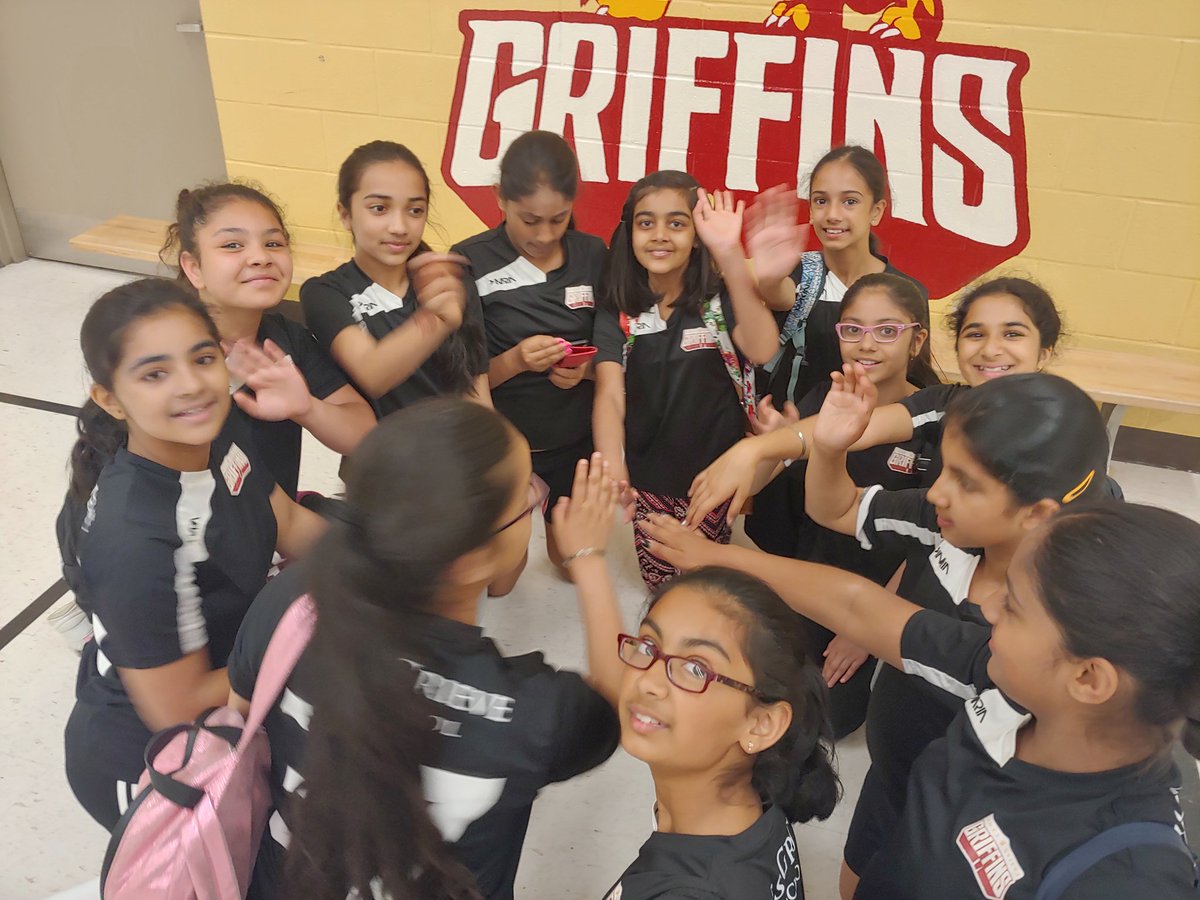 ms_sa_williams's tweet photo. Amazing day of soccer for our Jr Girls @JamesGrievePS who fought hard to tie the bronze medal game, ultimately ending in 4th after an intense shoot out! So proud of their energy, positivity &amp; sportsmanship, &amp; how much they've improved all season! @JamesGrieveHPE #JGProud https://t.co/3n1OLhK3ih