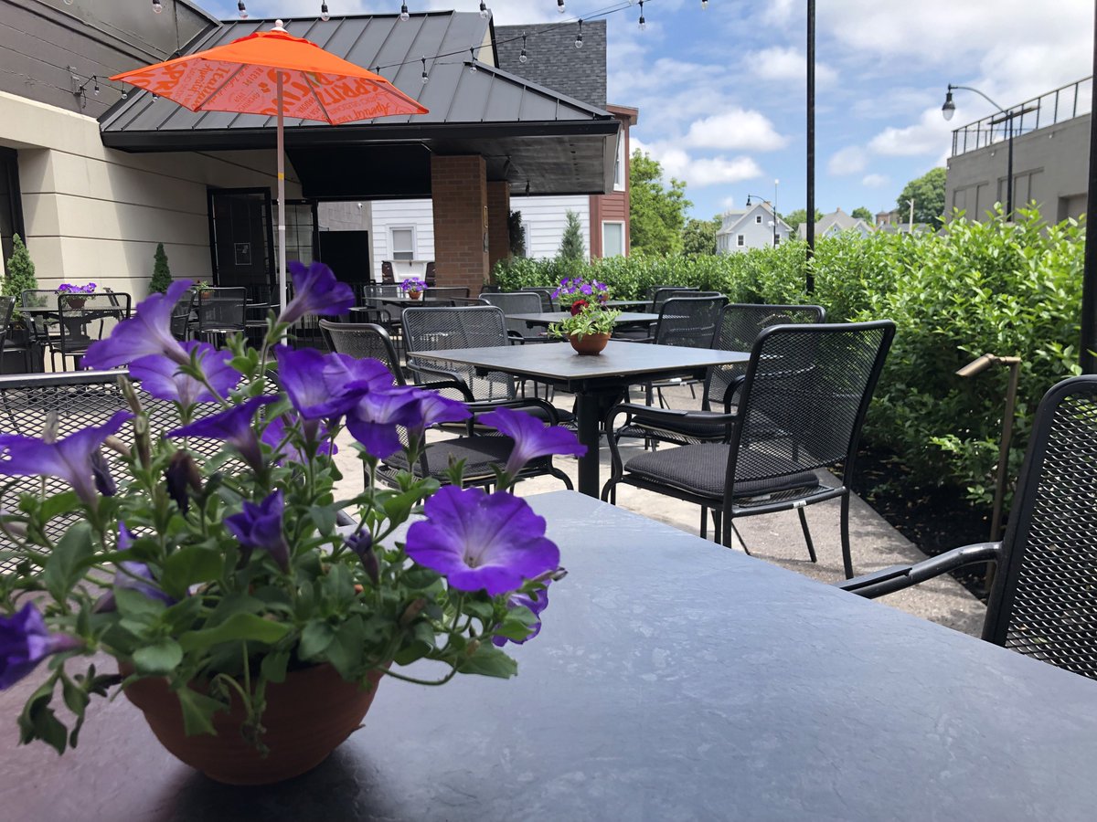 The weather is FINALLY nice! Join us on the patio at 80W all weekend for cocktails al fresco, Sunday Brunch, Sunday Cookout, &amp; more!