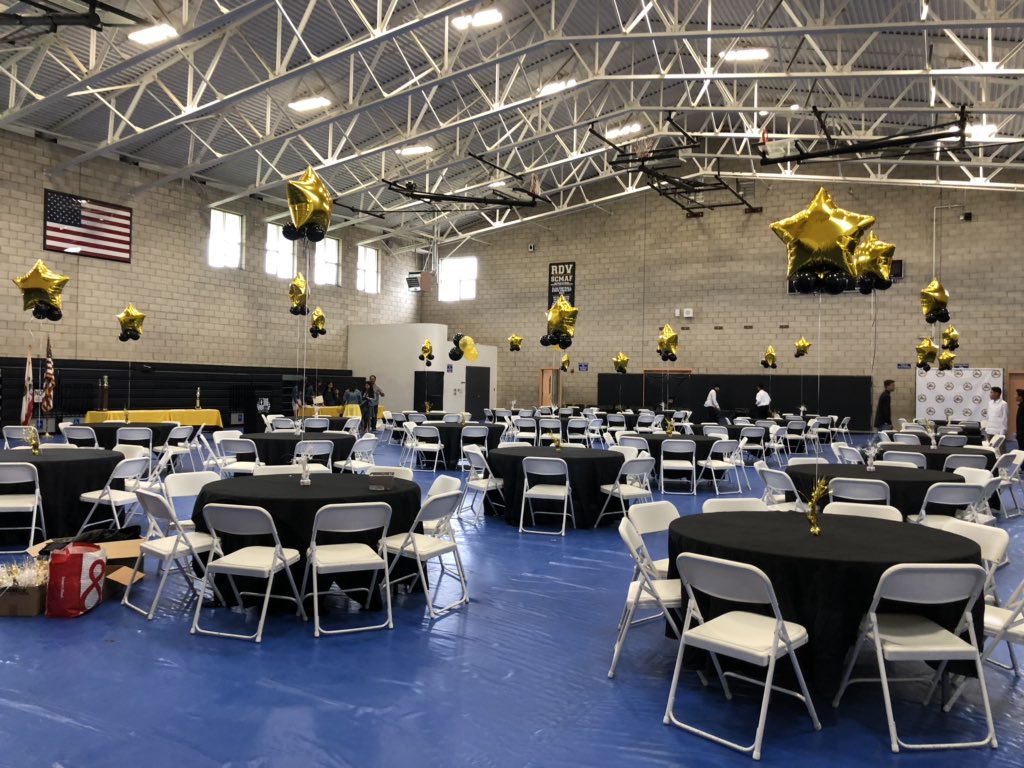 RdV School Spirit tweet media