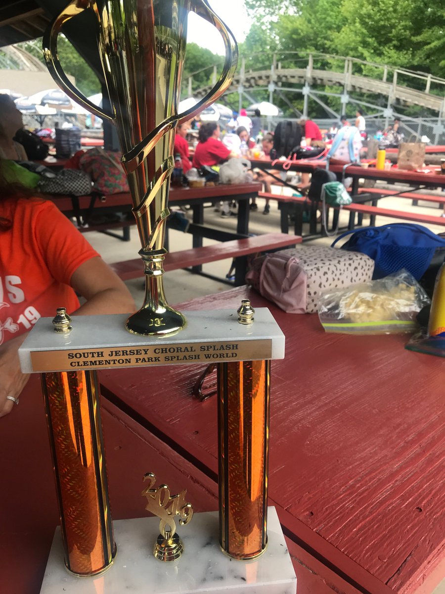 BravesWMS's tweet photo. Congratulations to Mr. Dougherty and the fifth grade choir for their awesome performance at the Clementon Park Choral Splash! #sing #riseabovetheexpectations #wmsrocks #fifthgradersrock #MusicIsLife https://t.co/2nVjjmo7fy