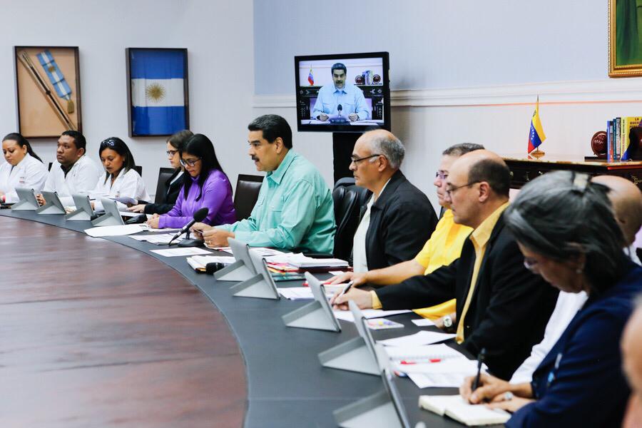 📢¡𝐀𝐬í 𝐥𝐨 𝐃𝐢𝐣𝐨!  🇻🇪
Pdte. <a href="/NicolasMaduro/">Nicolás Maduro</a> 

#VacunasParaElPueblo "Ha tenido una disminución del 99% de los casos de sarampión en el país, estamos ganando la batalla contra el sarampión".