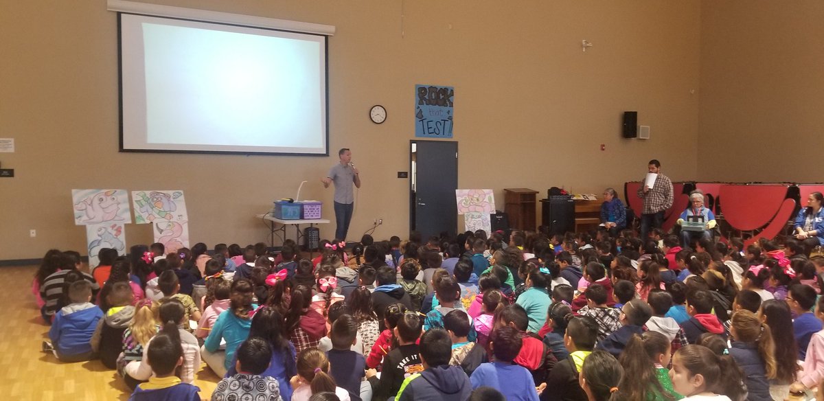 Fun drawing assembly for our kinder through 4th grade! Thank you, PTA!