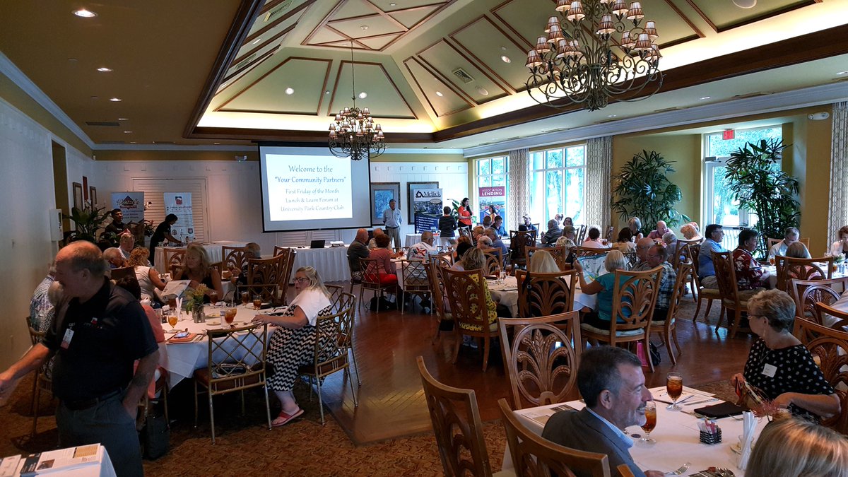 scgovEOC's tweet image. 🌀 A big thank you to Your Community Partners for inviting Emergency Management Chief Ed McCrane to present #HurricanePreparedness during their first lunch and learn with over 25 property managers and 70 board members from HOA/Condos.  #KnowYourLevel #SRQCountyES