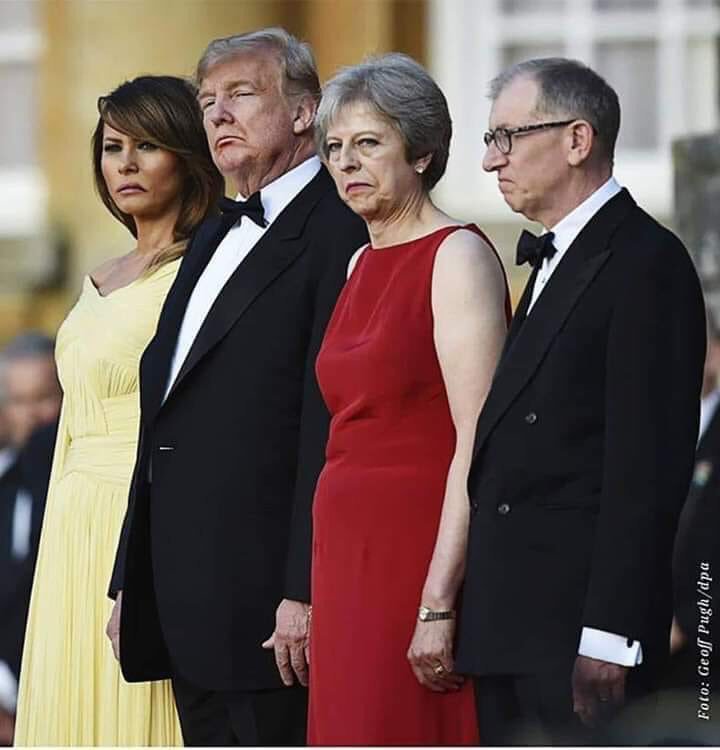 Rita_Sauser's tweet photo. Photoshop vs. Original. #Trump
Wer hat ein Interesse, derart gefälschte Bilder in Umlauf zu bringen?
#TrumpInLondon https://t.co/G02yd2q64R
